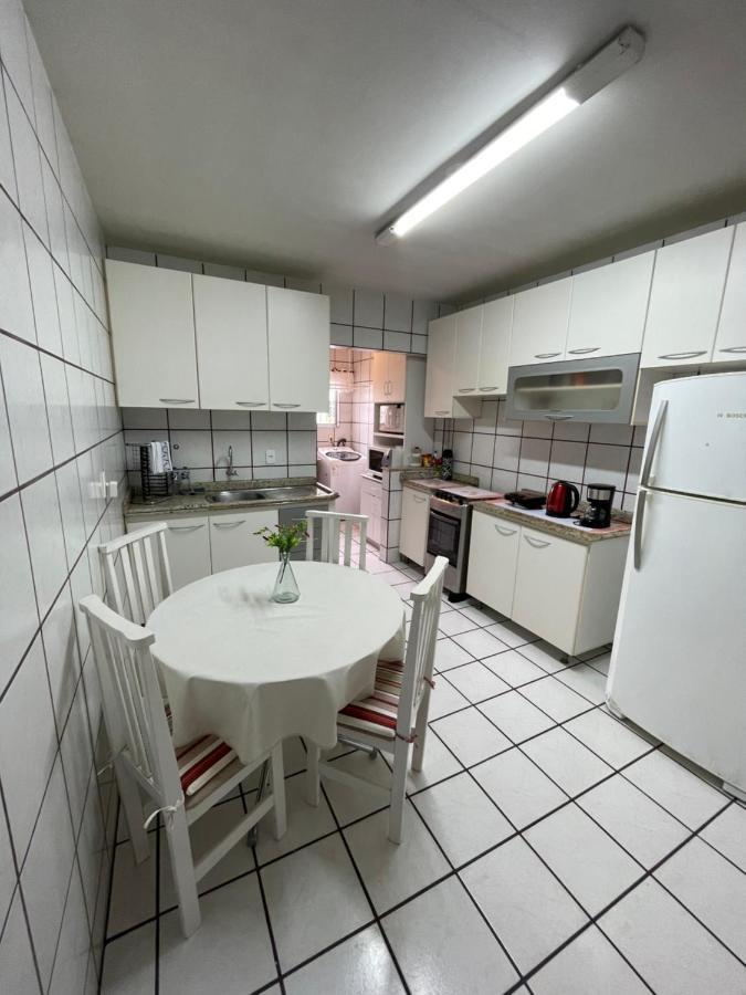 Apartamento Amplo E Completo No Centro Balneario Camboriu Exterior photo