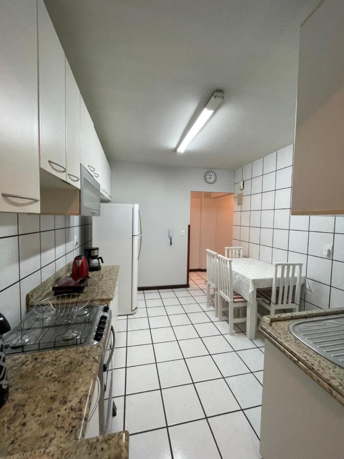 Apartamento Amplo E Completo No Centro Balneario Camboriu Exterior photo